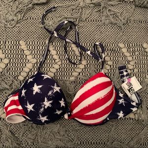 NWT Bikini top